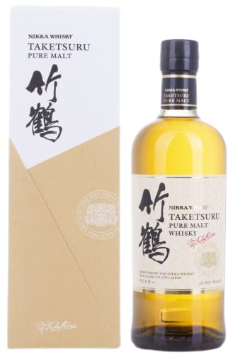 Nikka Whisky Taketsuru PURE MALT 43%, Volume 0.7 l in Geschenkbox