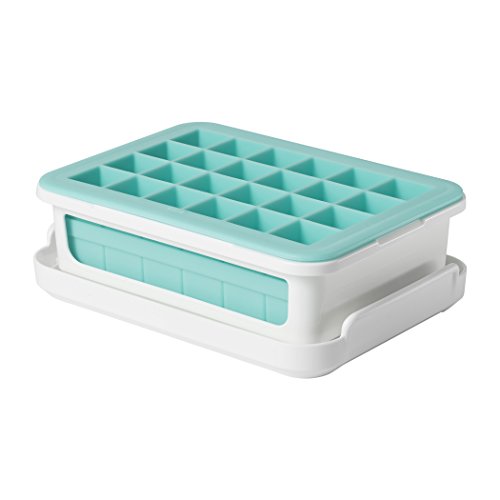 OXO Good Grips Auslaufsichere Eiswürfelform mit Deckel für kleine Eiswürfel – Silikon – weiß/hellblau