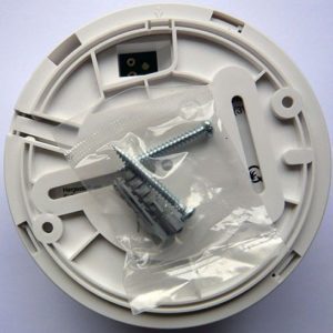 Ei-Electronics-Ei650 Rauchmelder von hinten